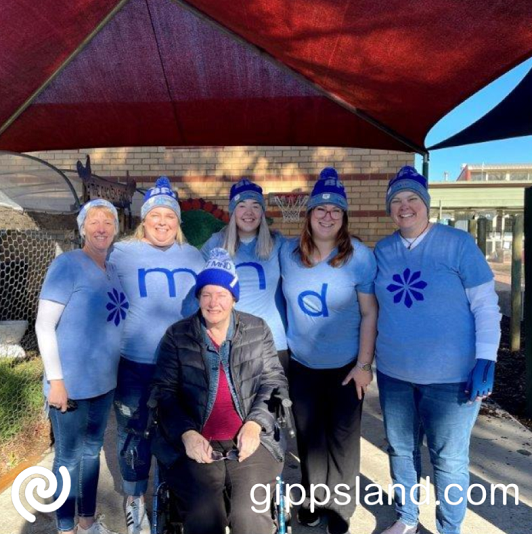 Children at Parklands Preschool in Morwell join with staff to show their support for former Latrobe City Preschools staff member Sue Bruerton and others with Frontotemporal Dementia and Motor Neurone Disease