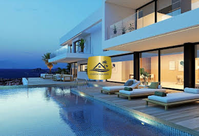 Villa with pool and terrace 4