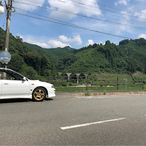 インプレッサ WRX STI GC8