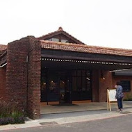 Brick Yard 33 1／3 美軍俱樂部