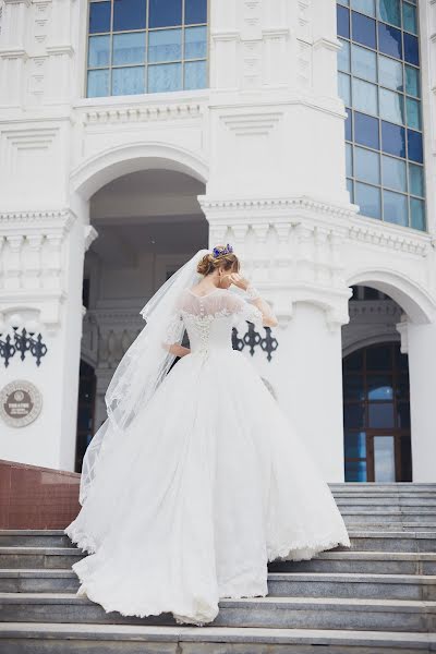 Fotógrafo de casamento Zhan Bulatov (janb). Foto de 21 de julho 2016