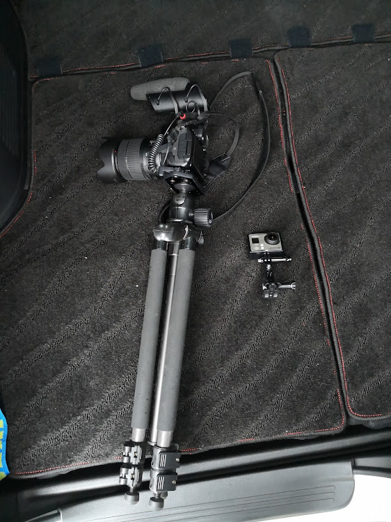 ステップワゴンのファミリーカー・L15B i-VTEC TURBO・人妻の祭典（？）・毎度ながら場所取り&撮影班・隙間は気になるけど、乗り心地良しに関するカスタム事例の投稿画像2枚目