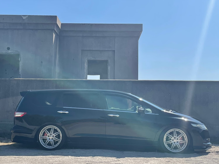 オデッセイのプチ移動・いい天気☀️・洗車・撮影は難しいに関するカスタム事例の投稿画像3枚目