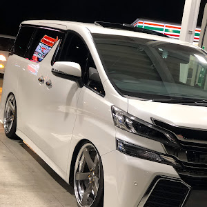 ヴェルファイア AGH30W
