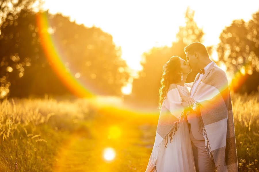 Photographe de mariage Sergey Podolyako (sergey-paparazzi). Photo du 15 janvier 2019