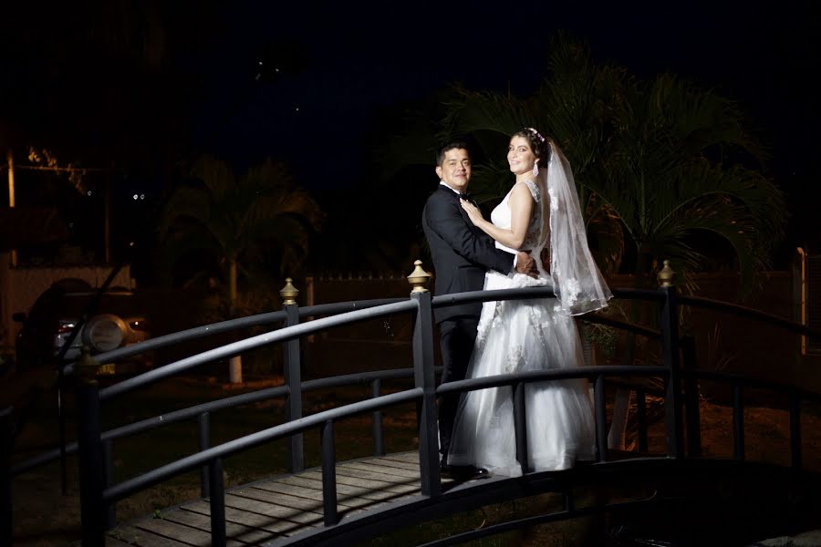 Wedding photographer Rafael Esparza (rafaelesparza). Photo of 10 January 2021