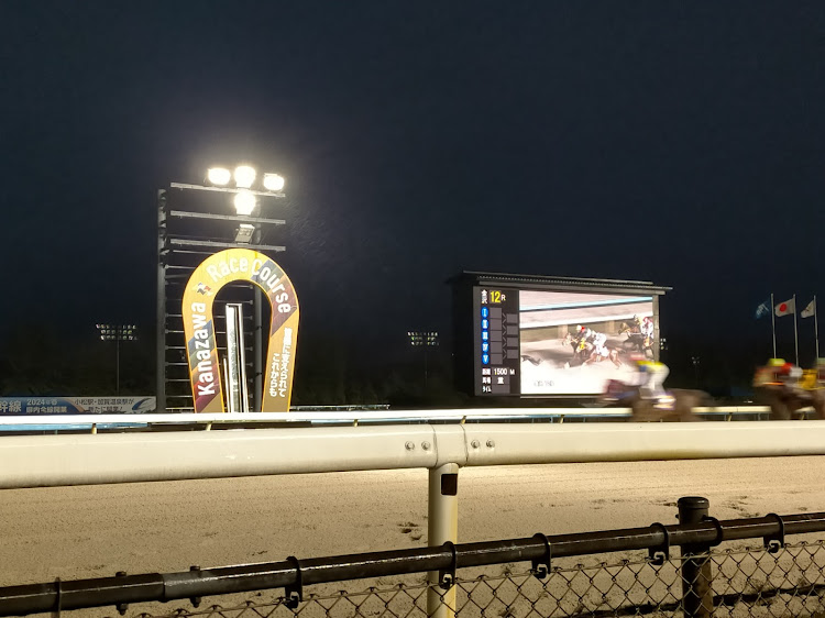 プレオの痛車・金沢競馬場・今シーズン初・競馬場コラボ・ウマ娘痛車に関するカスタム事例の投稿画像9枚目