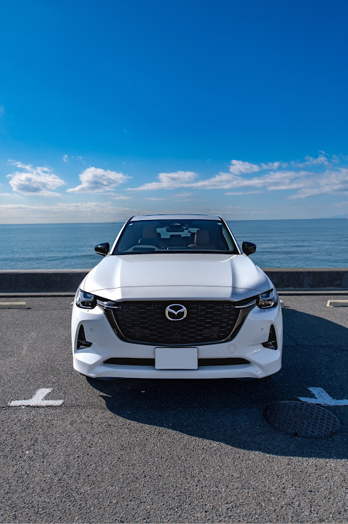 CX-60のドライブ・江ノ島・オートエクゼ・顔面・直6に関するカスタム事例の投稿画像1枚目