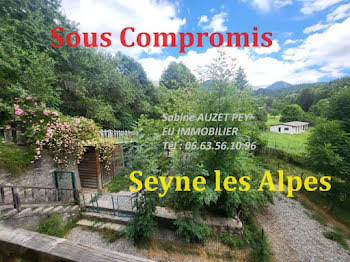 ferme à Seyne les alpes (04)