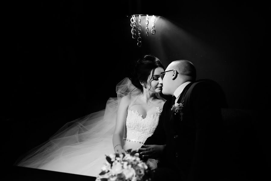Wedding photographer Ekaterina Remizevich (reflectionstudio). Photo of 1 February 2017