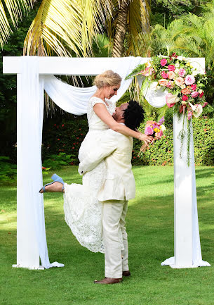 Fotografo di matrimoni Anabel Garcia Palomino (palomi). Foto del 28 settembre 2019