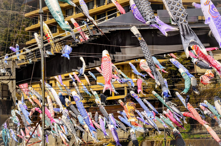 SAIの春の交通安全週間・杖立温泉鯉のぼり祭り・FormulaMeshと鯉のぼり・discover＿ct・笑時間に関するカスタム事例の投稿画像3枚目