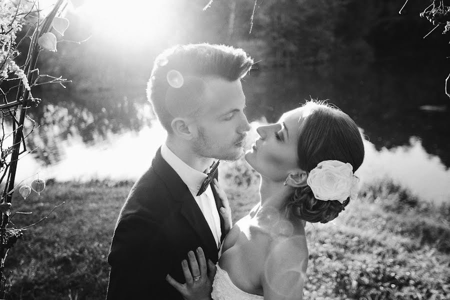 結婚式の写真家Evgeniy Kachalovskiy (kachalouski)。2015 3月2日の写真