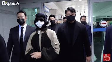 X \ BTS V News / ʟᴀʏᴏ(ꪜ)ᴇʀ على X: [190212 Naver articles about #BTSV's  eyes, visual and airport fashion at incheon] 25.  26. 27.  28. 🌟LIKE, RECOMMEND AND