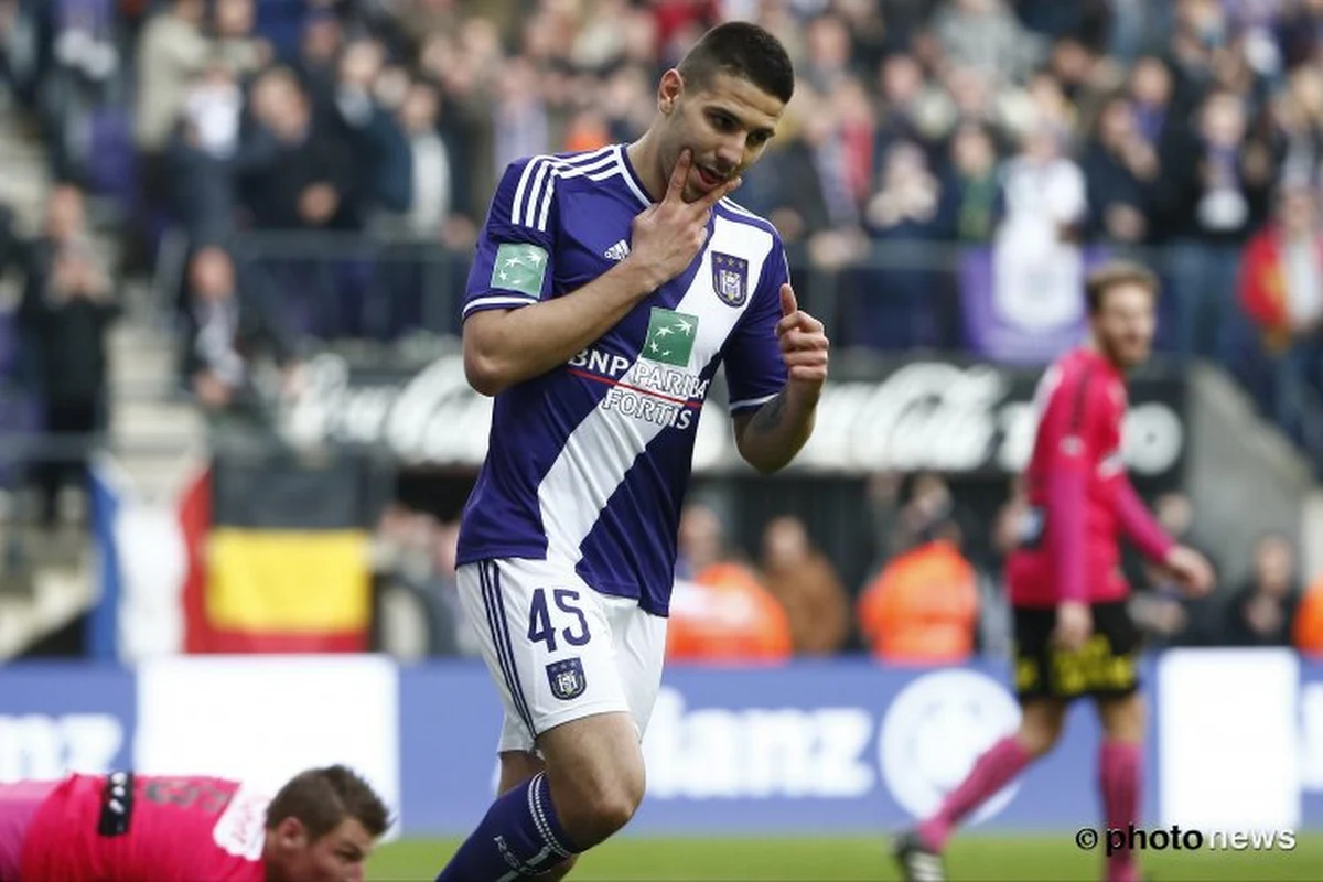 Interesse stijgt, maar Mitrovic moet wel dit bedrag in het laatje brengen