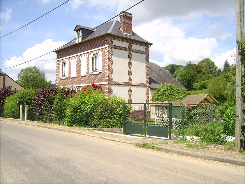 Vente maison 6 pièces 117 m² à Lyons-la-Forêt (27480), 220 000 €