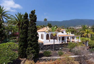 Villa avec terrasse 2