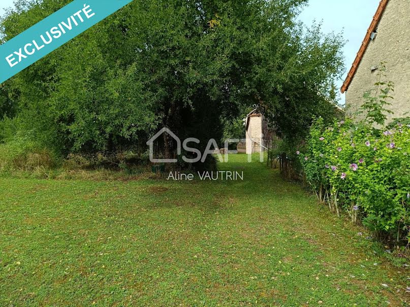 Vente terrain  3624 m² à Montigny-sur-Aube (21520), 27 000 €