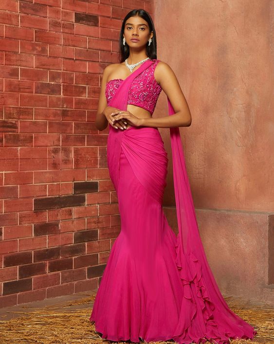 12 Best and Different Saree Draping Styles To Try For Weddings And