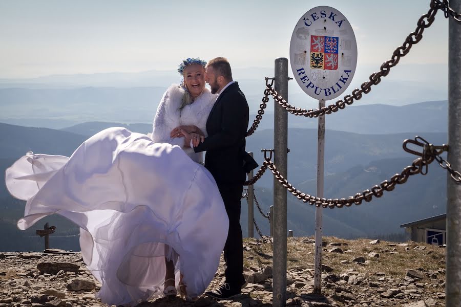 Wedding photographer Tomas Maly (tomasmaly). Photo of 23 April 2017