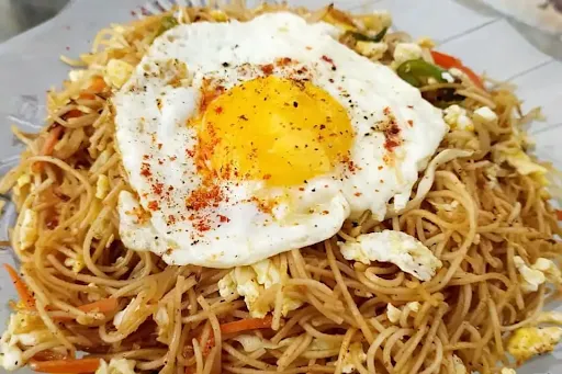 Egg Chilli Garlic Noodles