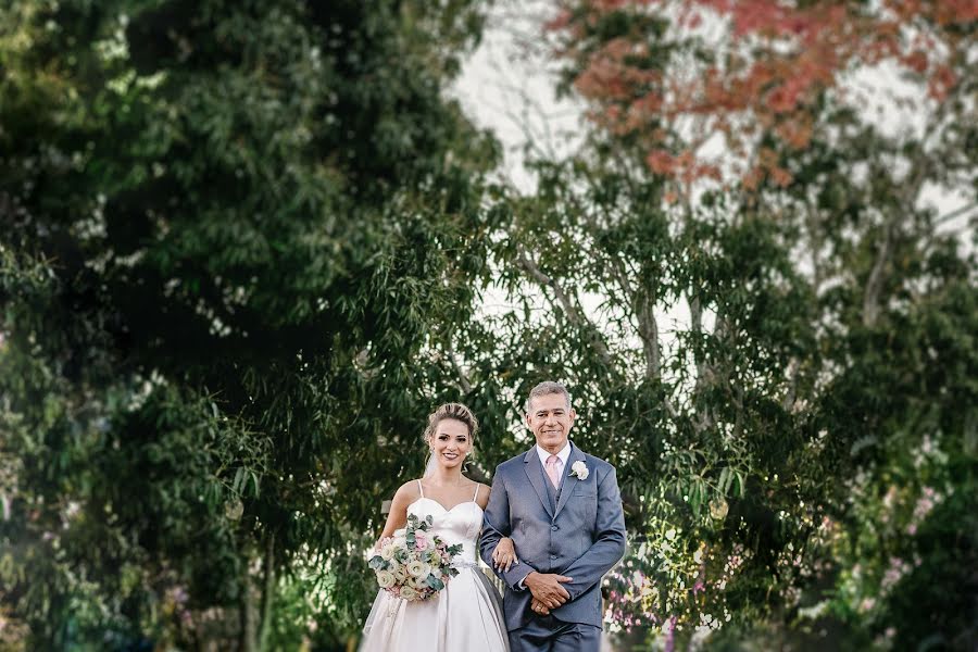 Wedding photographer Christian Oliveira (christianolivei). Photo of 1 November 2017