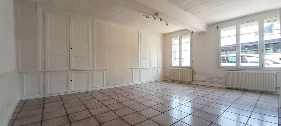 Vente maison 3 pièces 115 m² à Cailly (76690), 138 450 €