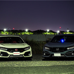 シビック FK7