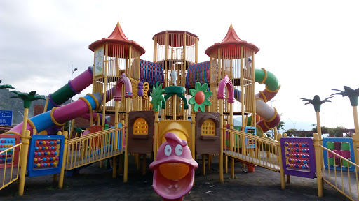  Hopa Big Playground 