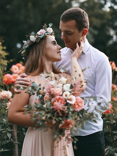 Fotógrafo de casamento Li Li (liliphotography). Foto de 5 de setembro 2017