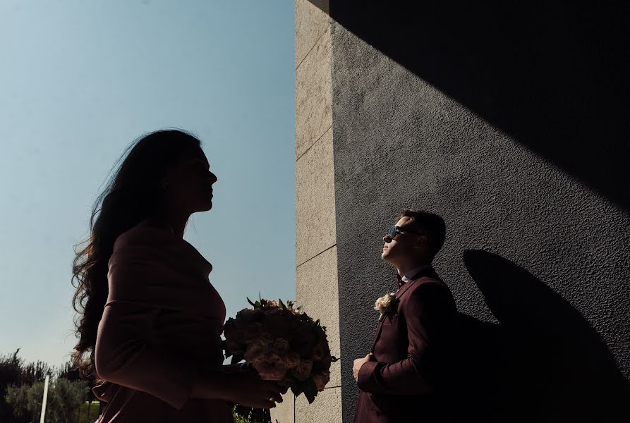 Bryllupsfotograf Oksana Kireeva (kireevaoks). Bilde av 23 september 2020