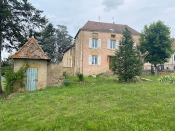 maison à Saint-Pierre-la-Noaille (42)