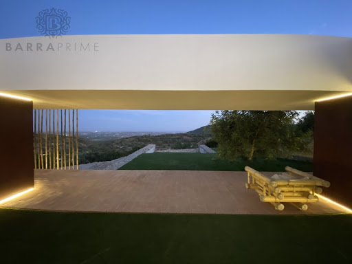 Maison contemporaine avec piscine 4