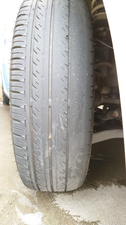 MRワゴンの裏組み・裏組完了・オタマジャクソン・キイロビン・洗車に関するカスタム事例の投稿画像3枚目