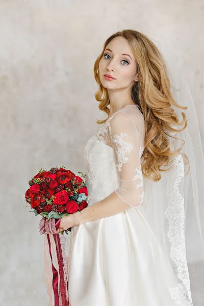 Fotógrafo de bodas Galina Nabatnikova (nabat). Foto del 4 de marzo 2015