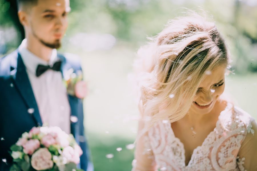 Fotografo di matrimoni Roman Blagov (telegraf). Foto del 8 aprile 2019