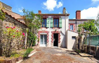 maison à Saint-Philbert-de-Bouaine (85)