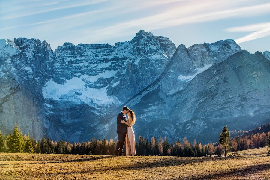 Wedding photographer Monika Machniewicz-Nowak (desirestudio). Photo of 15 April 2016