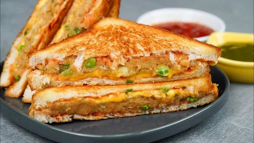 Masala Aloo Sandwich