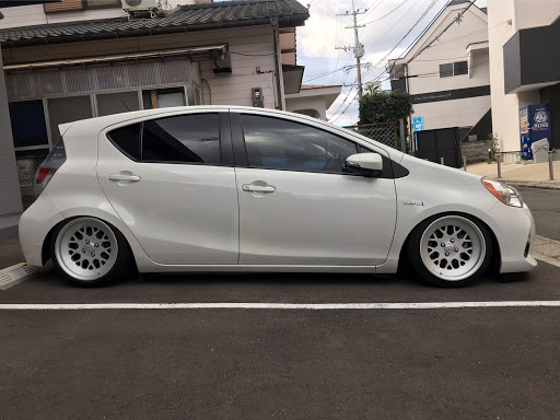 アクア Nhp10の愛車紹介 Diy 車高調交換 Usdm Jdm エアサス Stanceに関するカスタム メンテナンスの投稿画像 車 のカスタム情報はcartune