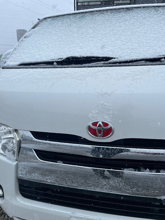 レジアスエースの雪に関するカスタム事例の投稿画像1枚目