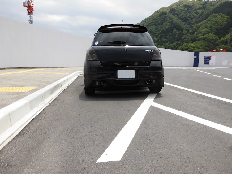 スイフトスポーツの広島・スイスポに関するカスタム事例の投稿画像3枚目