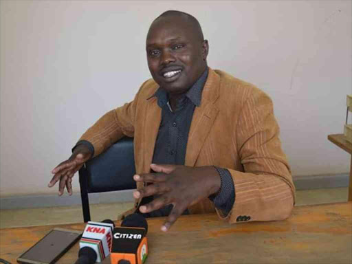 Narok Kuppet executive secretary Charles Ng'eno speaks to journalists in Narok town on Tuesday, January 22, 2019. /KIPLANGAT KIRUI