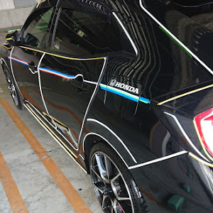 シビック FK7