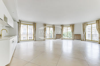 appartement à Paris 8ème (75)