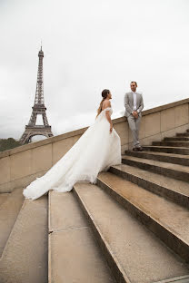 Fotógrafo de casamento Natalia Bakulina (nataliasikor). Foto de 13 de outubro 2019