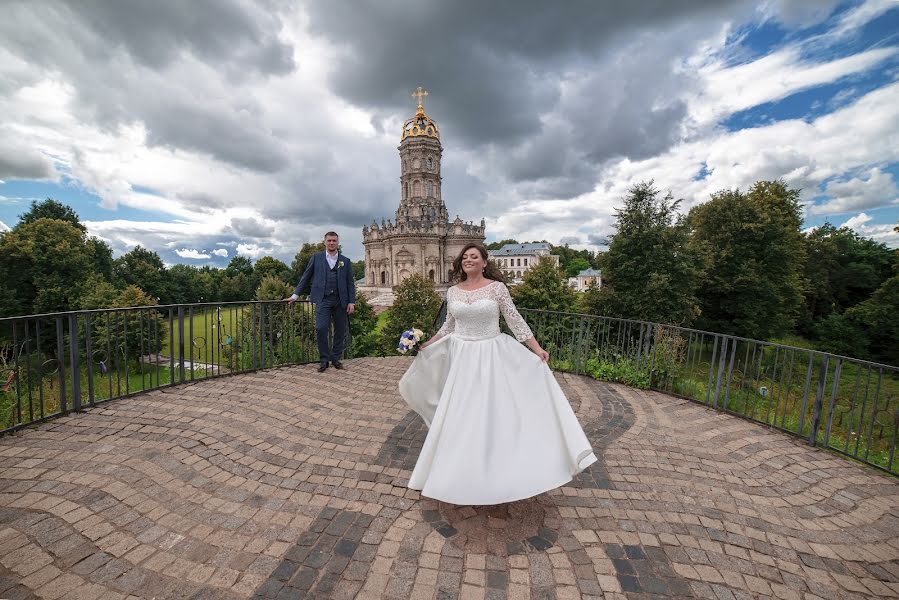 Bryllupsfotograf Oleg Batenkin (batenkin). Bilde av 6 august 2020