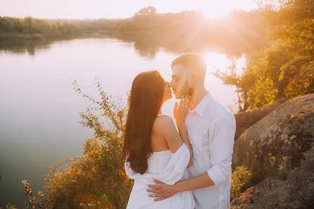 Fotografo di matrimoni Dariya Zheliba (zheliba). Foto del 10 agosto 2017