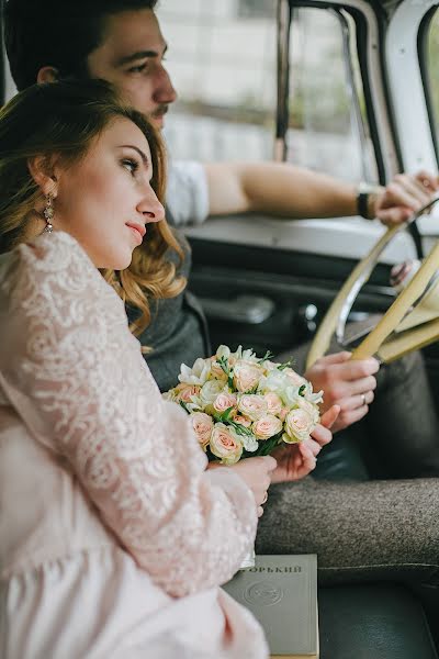 Fotógrafo de casamento Maksim Evmenenko (maximevmenenko). Foto de 21 de abril 2015