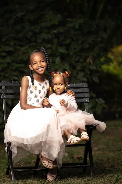 Wedding photographer Rose Ngugi (7ojxjem). Photo of 25 December 2021